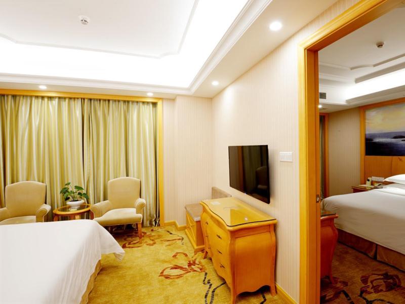 Vienna International Hotel Shenzhen Guangming Avenue Exteriör bild