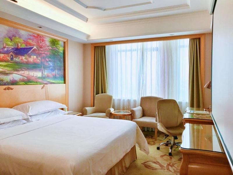 Vienna International Hotel Shenzhen Guangming Avenue Exteriör bild