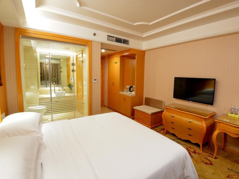 Vienna International Hotel Shenzhen Guangming Avenue Exteriör bild