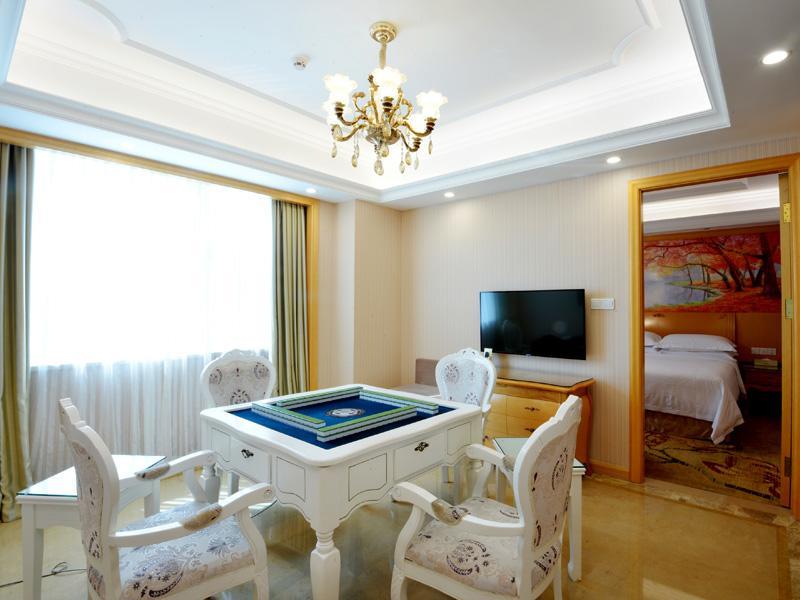 Vienna International Hotel Shenzhen Guangming Avenue Exteriör bild